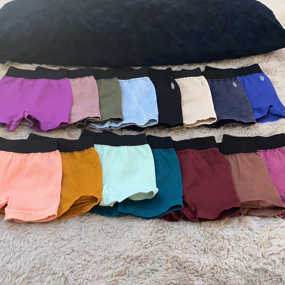 COPY - 🌺Ribbed prajna biker short - Picture 5 of 6